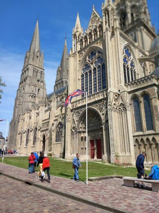 Le Petit Bayeusain Bayeux Luaran gambar